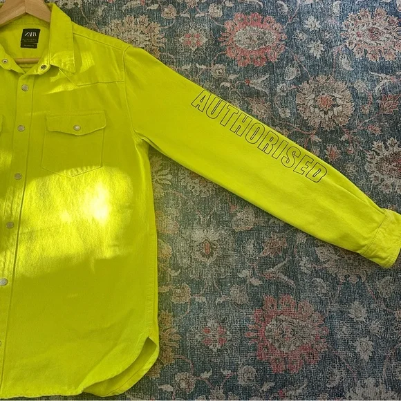 𝐀𝐮𝐭𝐡𝐨𝐫𝐢𝐬𝐞𝐝 𝐡𝐢𝐠𝐡𝐥𝐢𝐠𝐡𝐭𝐞𝐫 𝐣𝐞𝐚𝐧 𝐣𝐚𝐜𝐤𝐞𝐭 - Picture 2 of 4